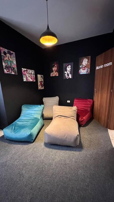 Super House Blloku - 3 Rooms 地拉那 外观 照片