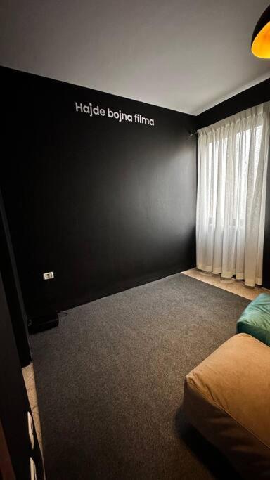 Super House Blloku - 3 Rooms 地拉那 外观 照片